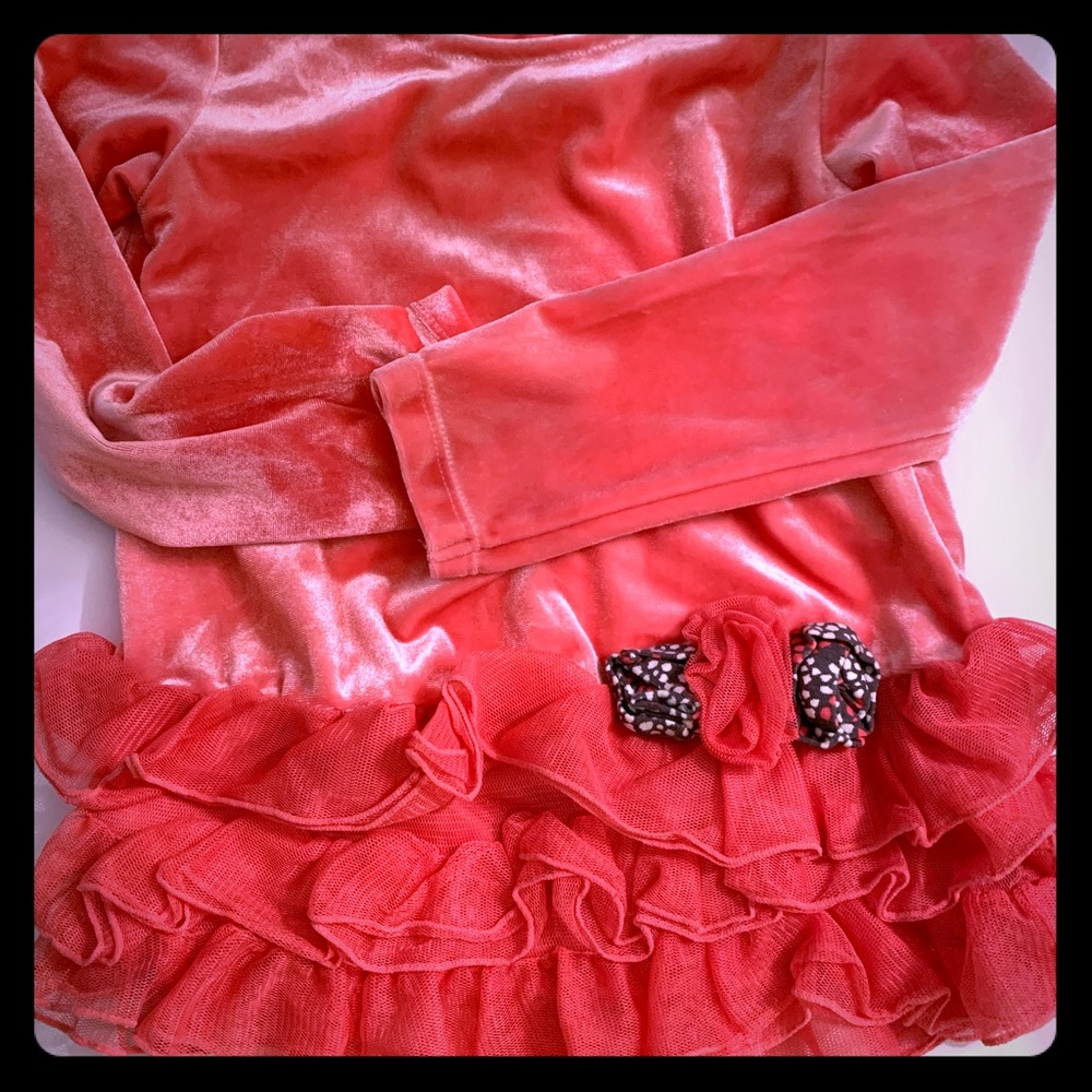 Girls 24m2T blouse with ruffles